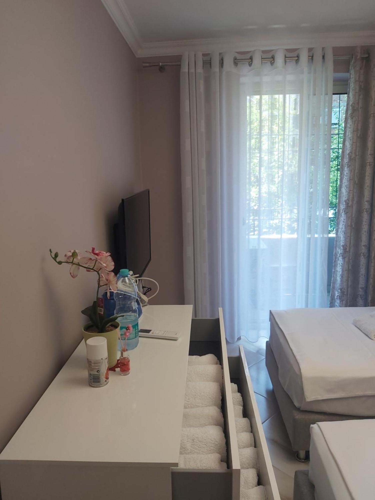 Gesapartment Tiranë Ngoại thất bức ảnh